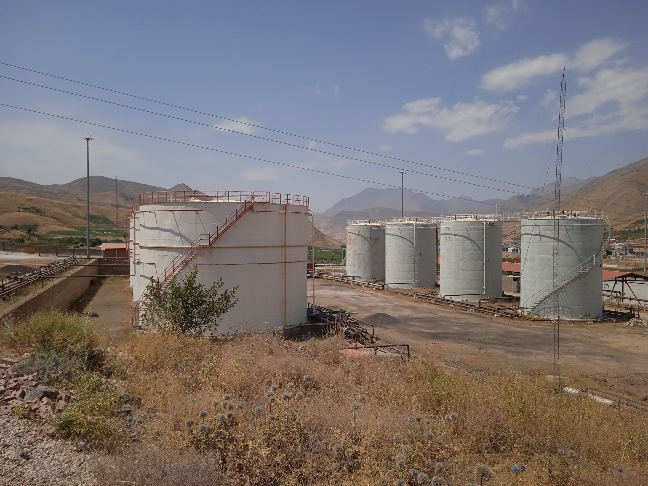 شرکت محور طلایی اسپوتا (پیرانشهر- مرز تمرچین)